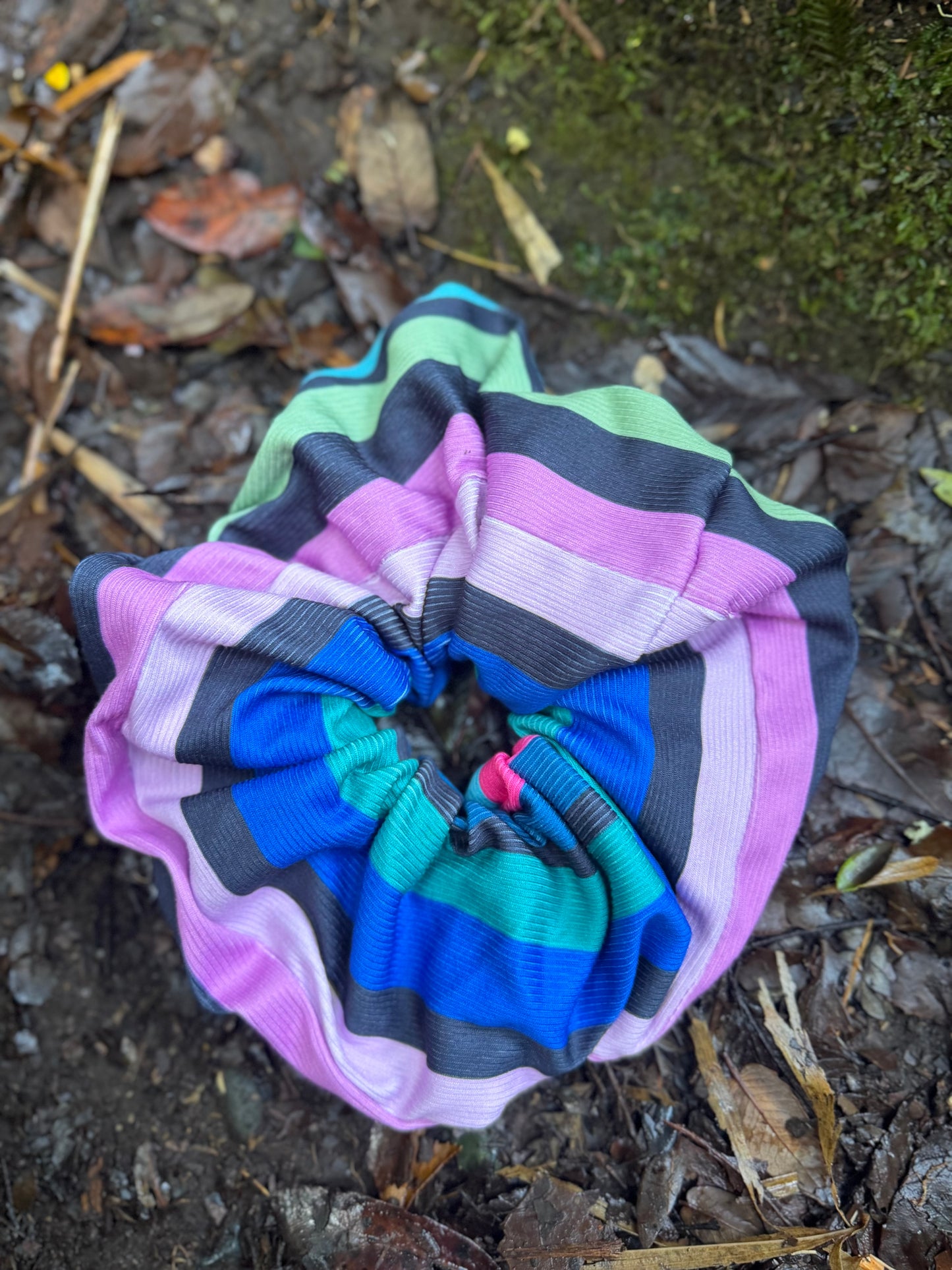 Scrunchie Puyehue Rayas